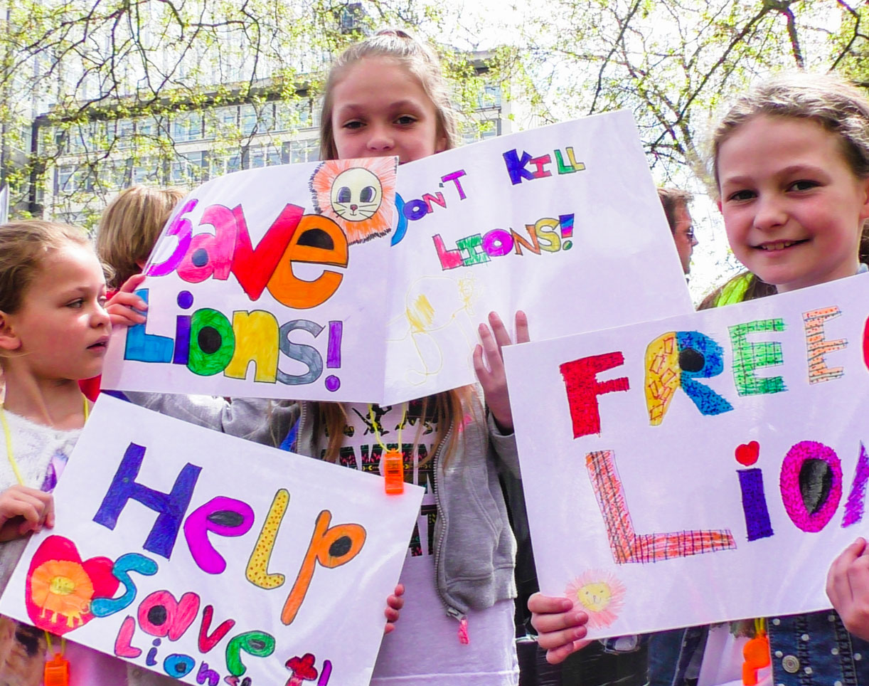 Children wanting to save lions